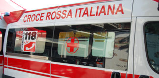 Ambulanza della Croce Rossa italiana