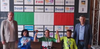 Valentina Rivoira sul primo gradino del podio ai Campionati nazionali di handbike