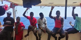 migranti a bordo della nave Open Arms