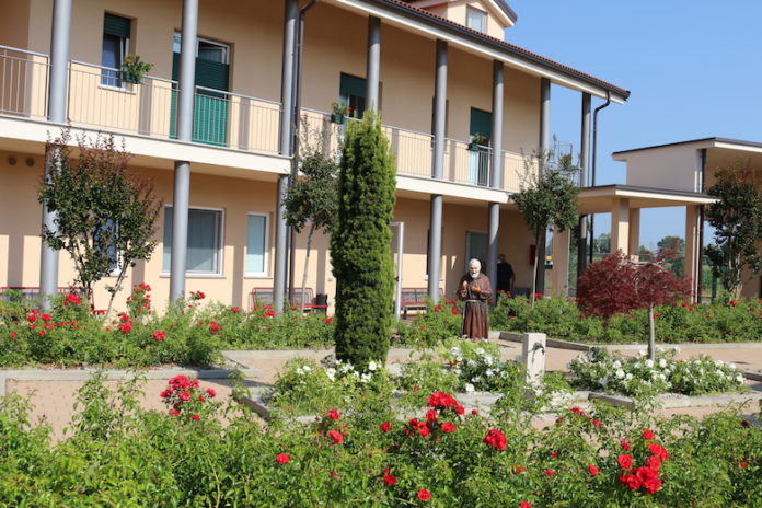 Levaldigi Casa di riposo giardino Rovella
