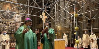 Il vescovo di Fossano e Cuneo presiede la messa (Fossano, 7 novembre 2020)