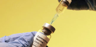 Covid Vaccino Hakan Nural Unsplash