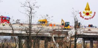 Due operai sono precipitati da un viadotto lungo la To-Sv