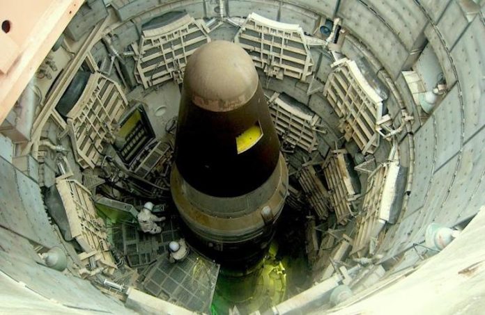 Missile Nucleare Armamenti