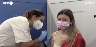 Vaccino Giovani