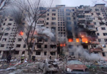 Ucraina: Condominio 9 Piani Bombardato A Kiev