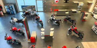 Ducati Alessandria Showroom2