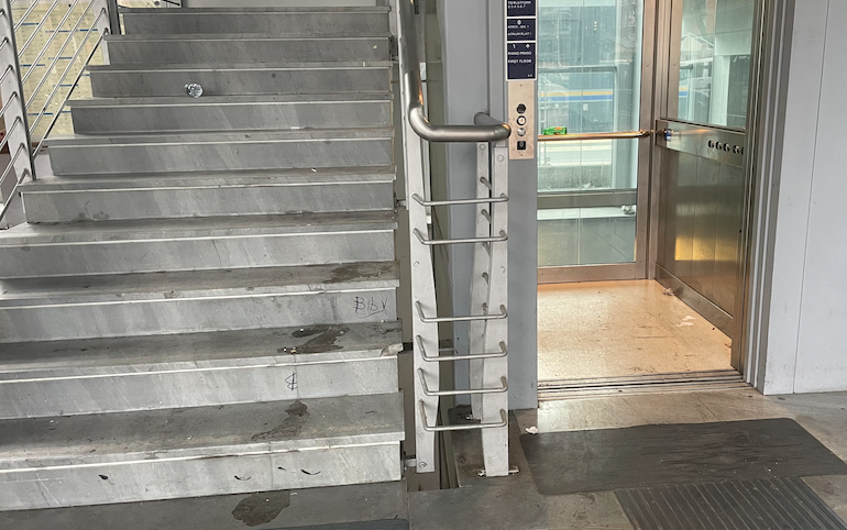 Stazione Fossano Sporcizia