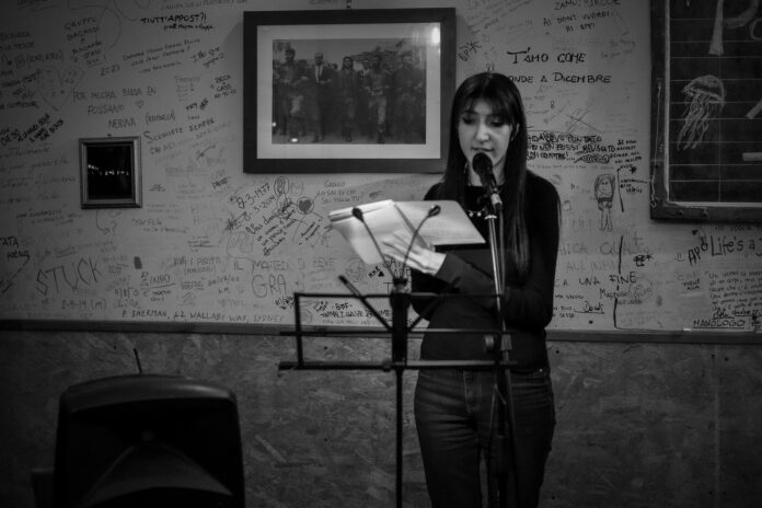 Claudia Grossardi Vincitrice Poetry Slam Fossano
