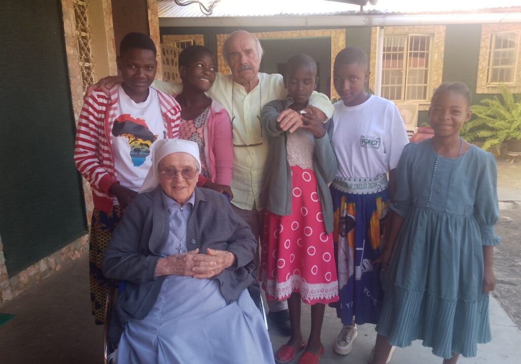 Tanzania Iringa Orfanotrofio Suor Adolfina