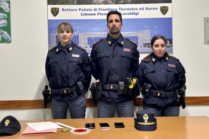 Polizia Frontiera