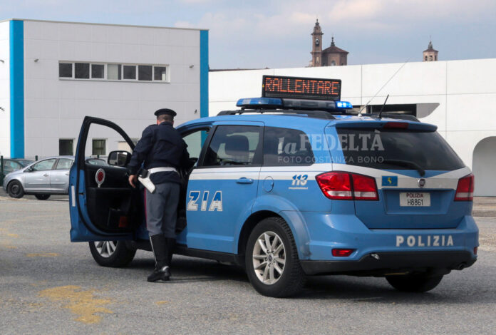 Polizia Simbolo Foto Costanza Bono04 Polizia Simbolo Foto Costanza Bono04