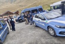 “Passeur” non ferma all’alt: inseguimento per 30 km fino a Larche (VIDEO)