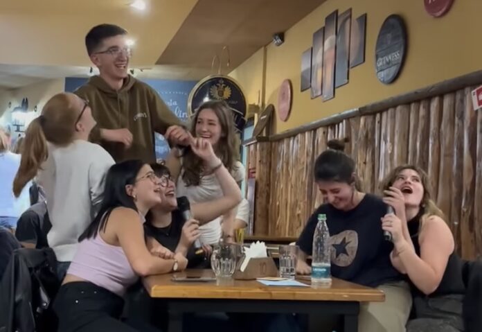 Cincilla Karaoke3 WEb