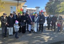 Il polo scolastico di San Biagio ora è più bello e accogliente Il taglio del nastro al polo scolastico di San Biagio