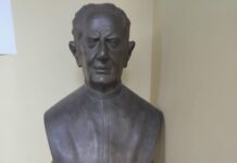 Don Andrea Panero, un prete rivoluzionario Panero Andrea Canonico Busto Al Cap02